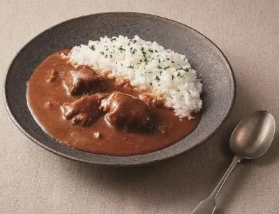 和牛塊肉カレー