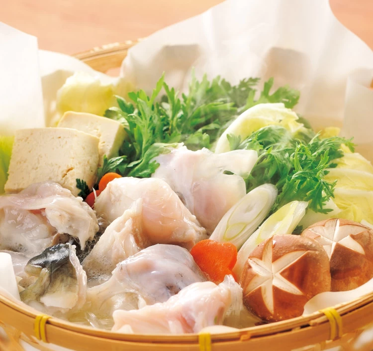 醍醐セット（とらふぐ刺身／熟成骨付き唐揚げ／とらふぐちり鍋）