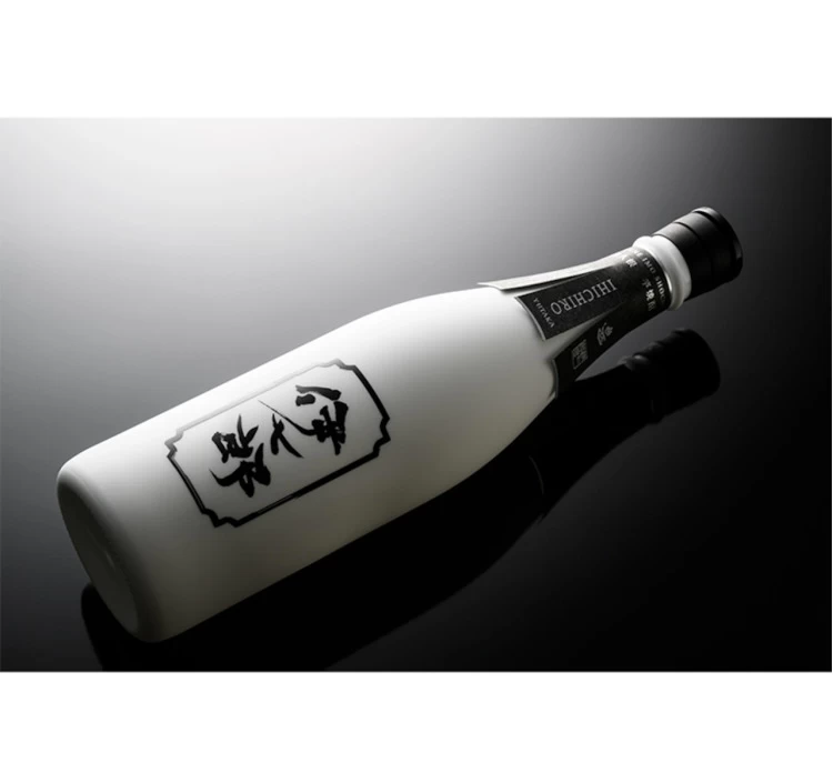 伊七郎 豊　(いひちろう ゆたか) 　IHICHIRO YUTAKA