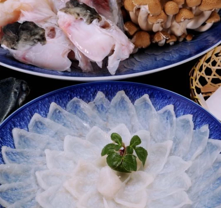 とらふくフルコースセット　尺一セット（約５人前・白子付き）