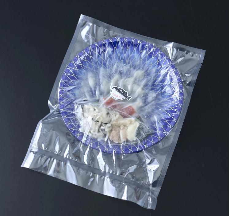 とらふく刺身セット　（約２〜３人前）