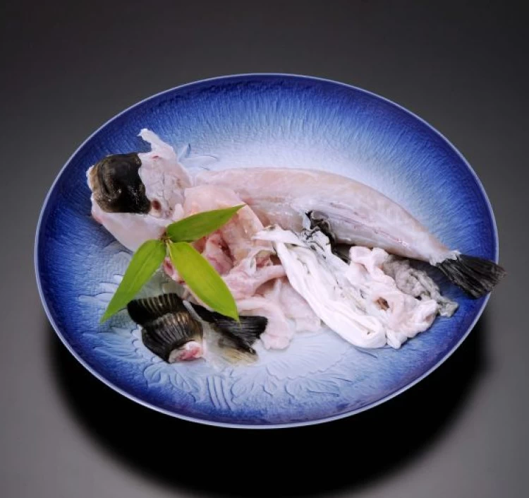 とらふくの身欠き(約1kgのふくを調理した商品です。)