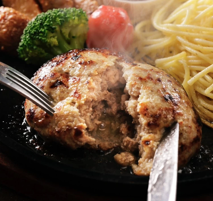 【生】玉ねぎソースで食べるハンバーグステーキセット4食セット