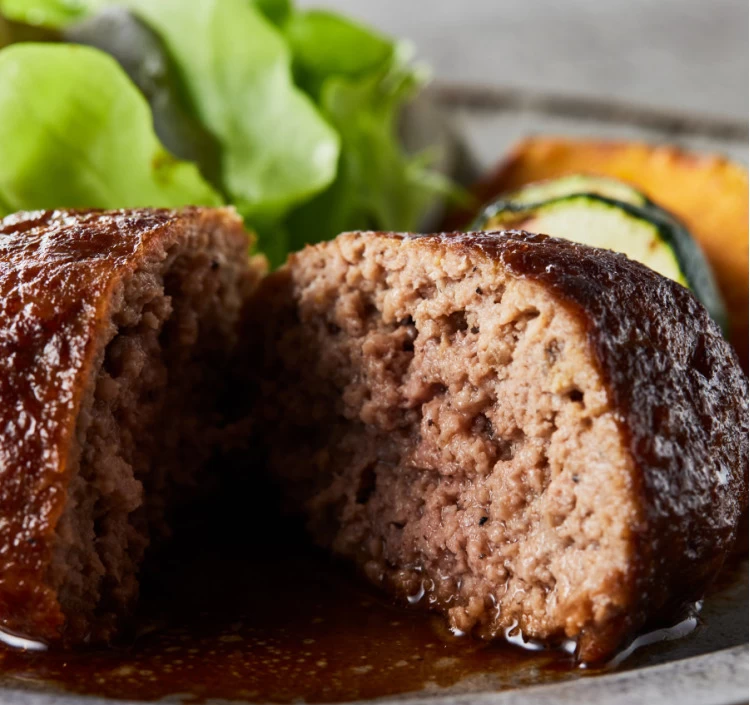 広島牛と炒めためネギのハンバーグ　-てっぱんや夢希（ゆうき）