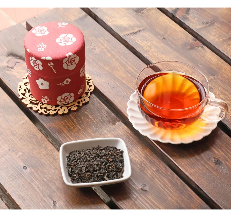 紅茶好きの茶師が作った京都和紅茶(かわいい和の茶缶付き)
