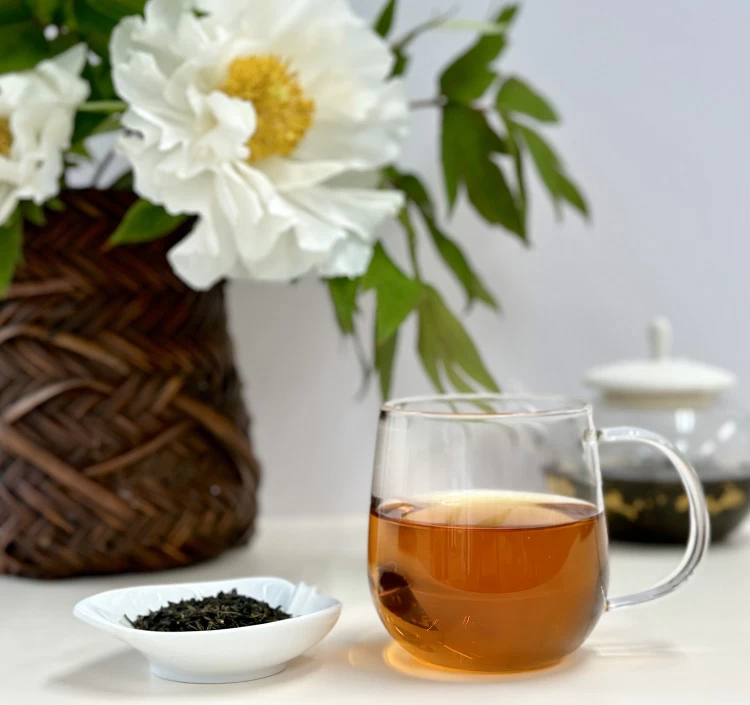 紅茶好きの茶師が作った京都和紅茶(かわいい和の茶缶付き)