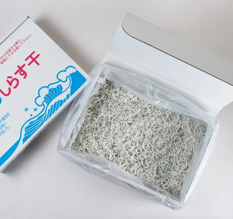 釜あげしらす(箱) ６７０ｇ