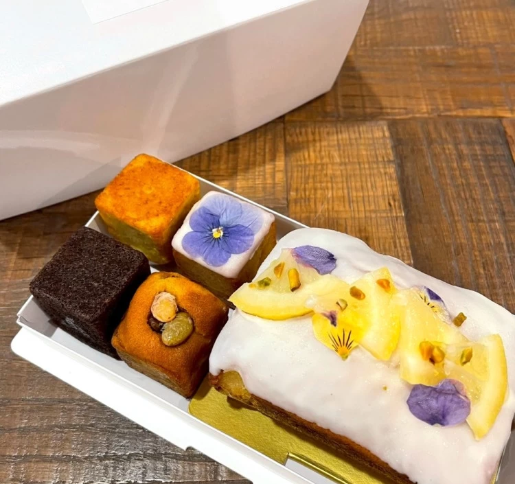 レモンケーキとミニキューブセット