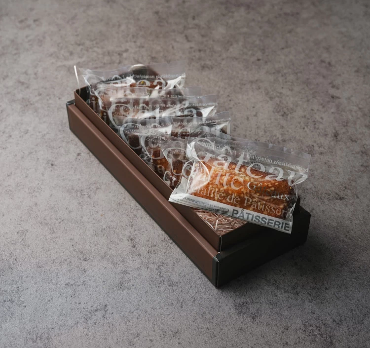 フィナンシェ(ナチュール)×2、フィナンシェ(ショコラ)×2、フィナンシェ(いちじく)×2