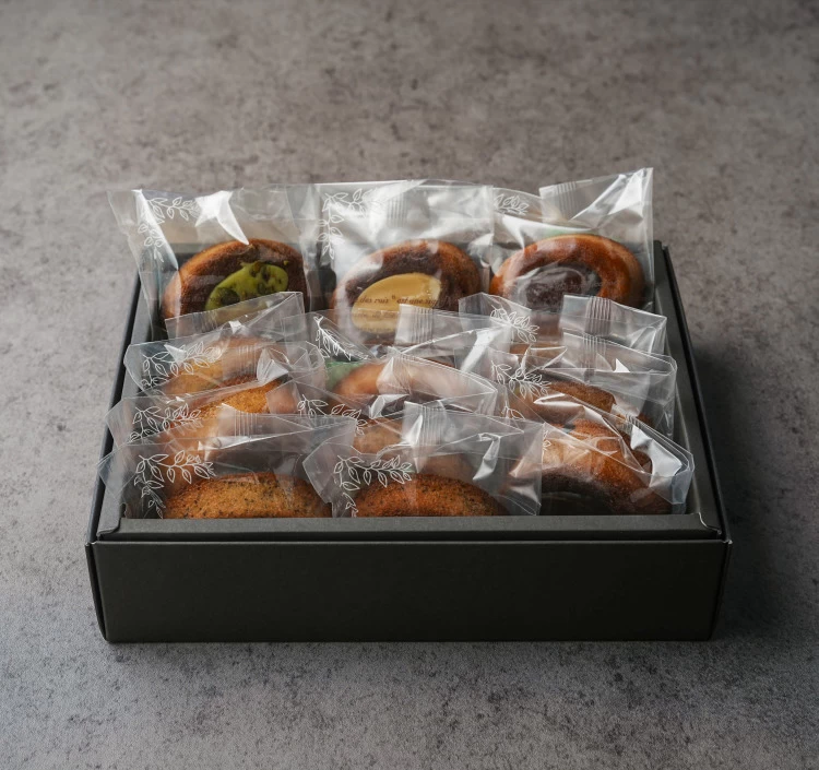 ティグレ(キャラメル)×4、ティグレ(紅茶)×4、ティグレ(ピスタチオ)×4