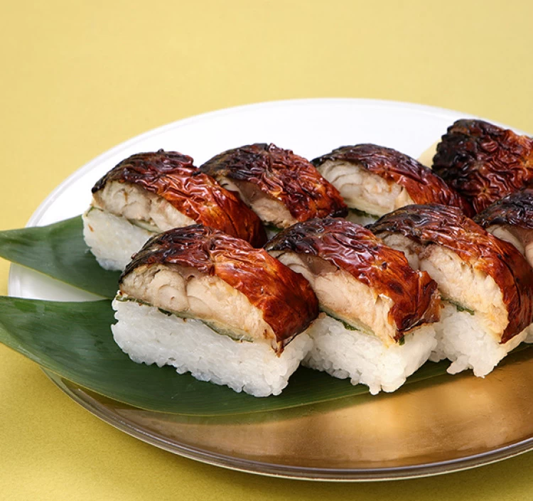 醤油かおる焼き鯖すし