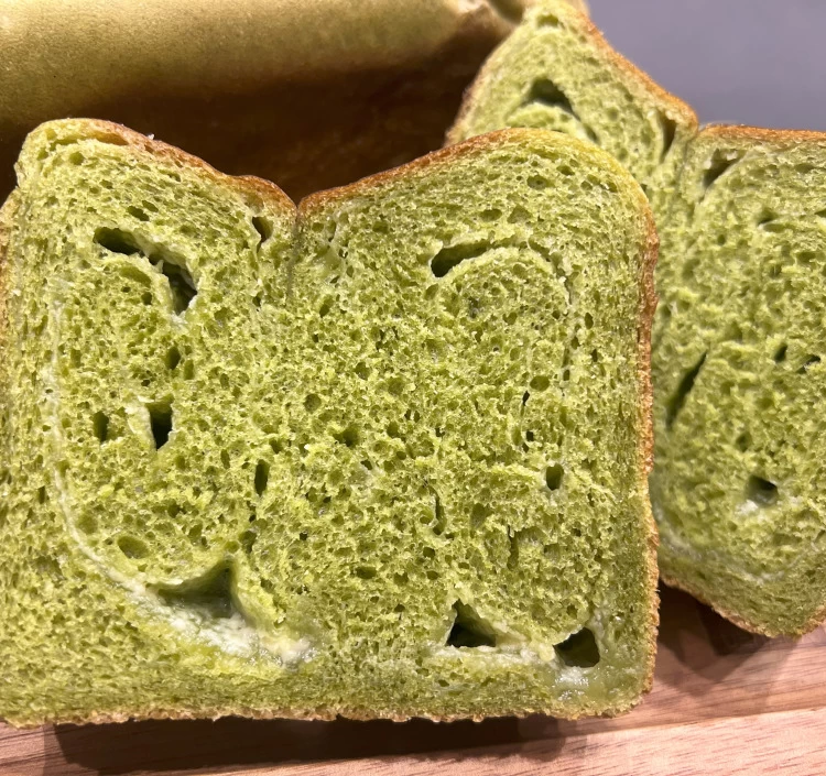 抹茶ラテ食パン