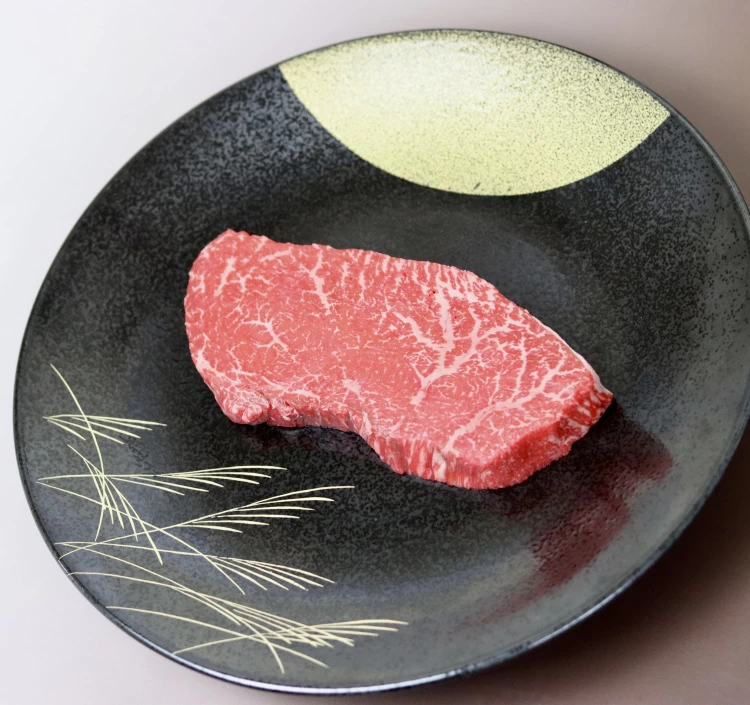 美熊野牛赤身ももステーキ