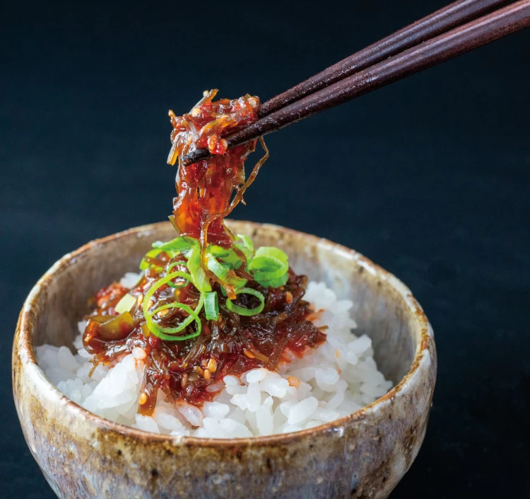 北海道産がごめ昆布のとろとろキムチ和え