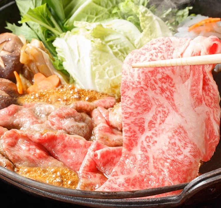 【ギフト商品】黒毛和牛 A4~A5等級 肩ローススライス(700g)