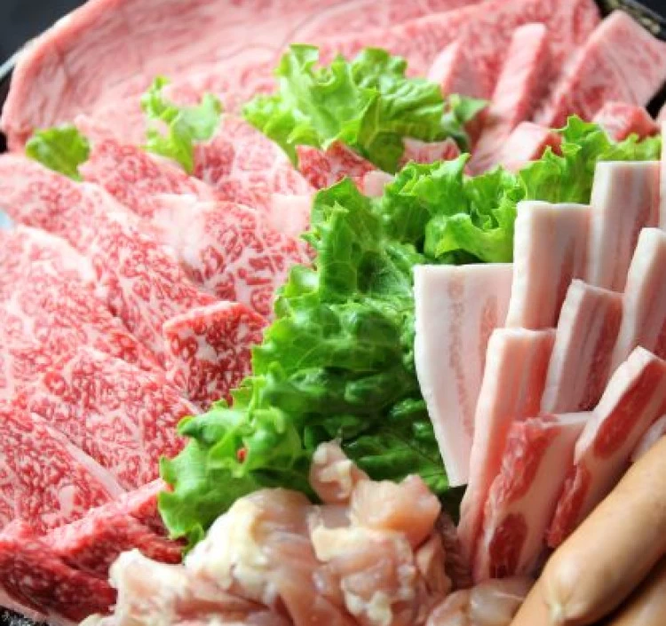 黒毛和牛 焼肉セット 特上盛り合わせ（３〜４人前）