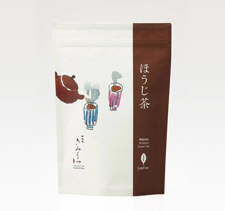 キッチンや収納棚にそのまま置けるスタンドパック。チャック付きで湿気を嫌う茶葉の保存も安心です。