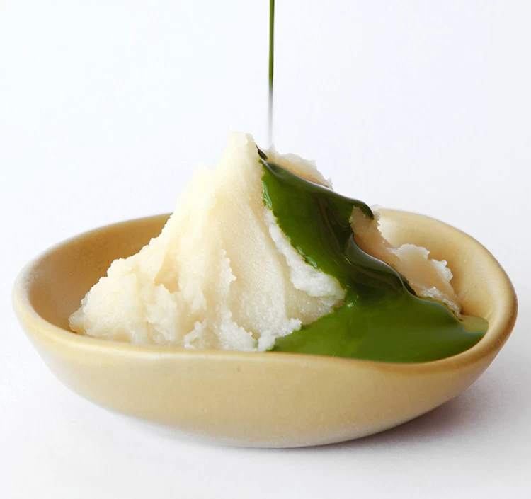 自社製の上質な抹茶を使用しています