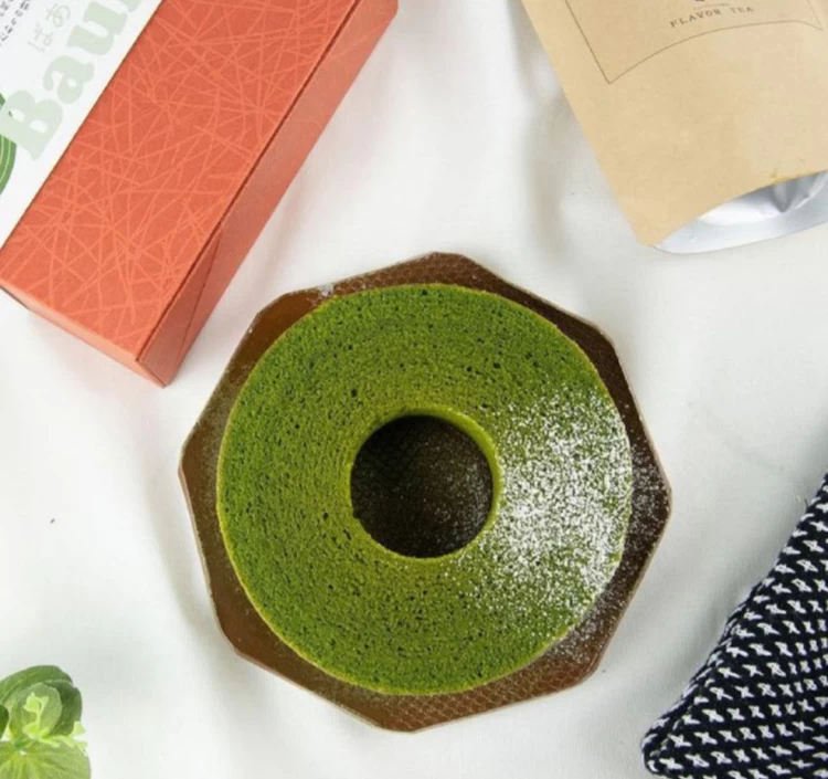 特濃抹茶バウムクーヘン『富士の初雪』