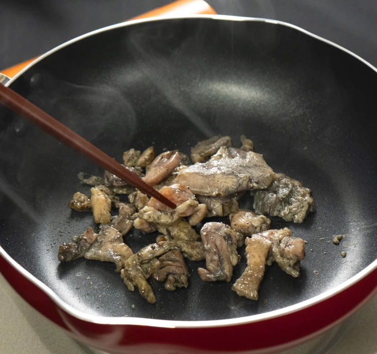 宮崎山地鶏 炭火焼き レア焼き [100g×7袋]