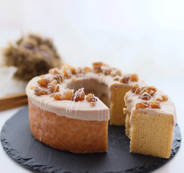 栗薫るバウム（ホール）