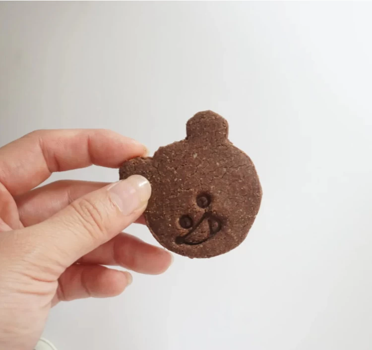 米粉ミーシカビスケット缶