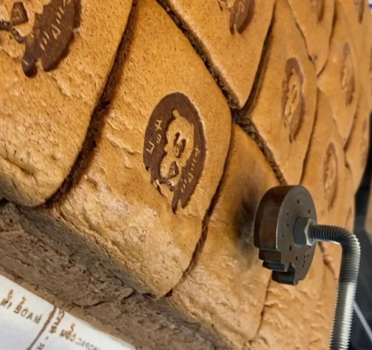 台湾カステラヤミマミ（チョコ）