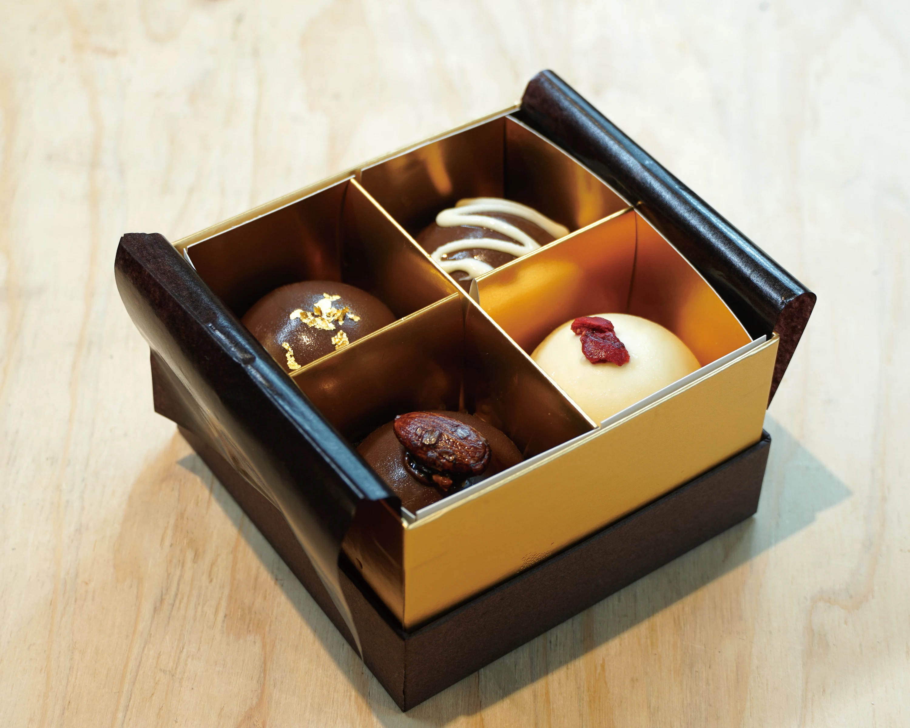 あんプラリーネ(4個入)