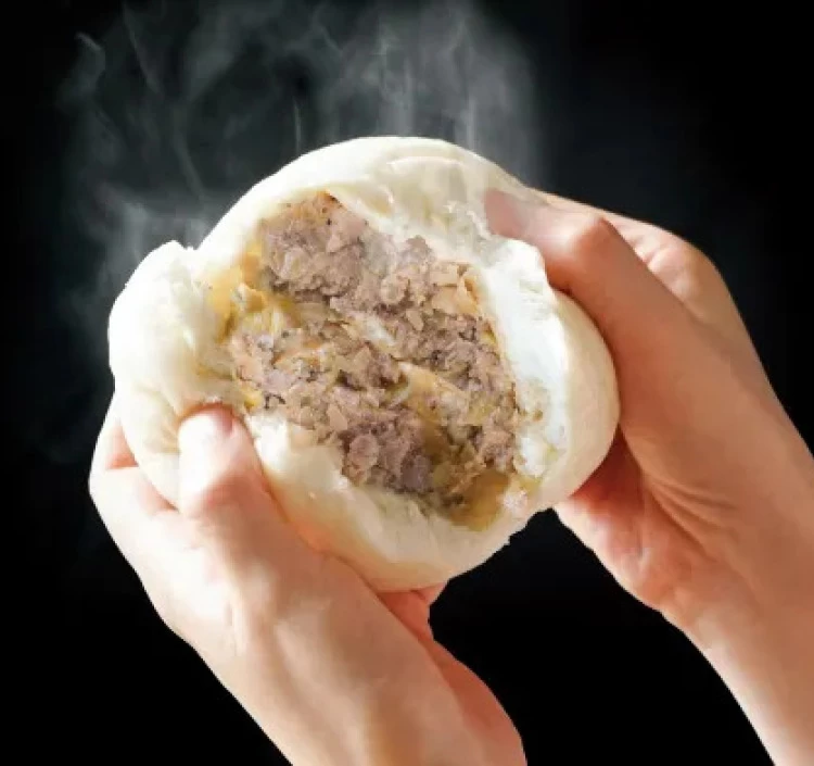 自家製半分以上具のむぎゅ肉まん（旨味挽肉・五香粉）５個