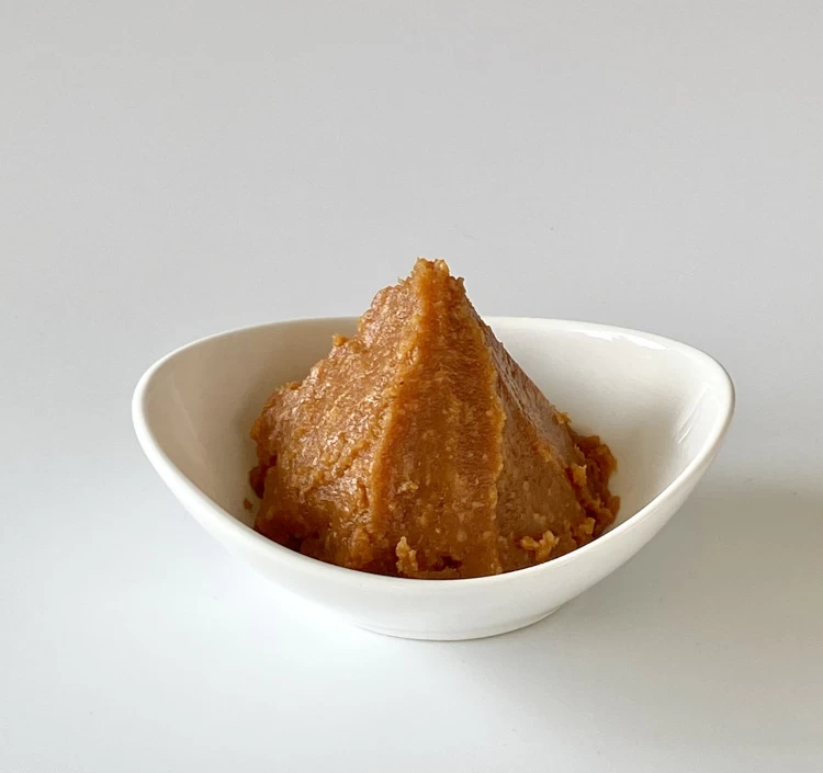 匠の味 赤みそ 500gカップ