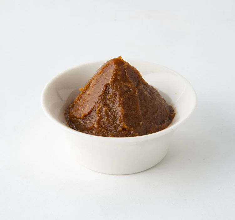 蔵かのん 赤みそ 500gカップ