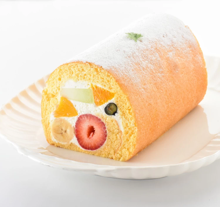 フルーツロールケーキ
