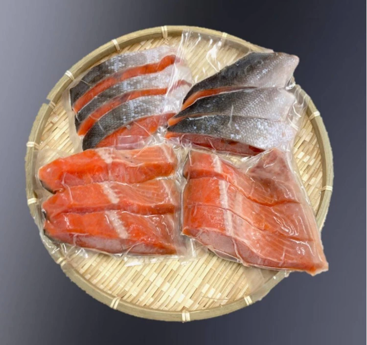 天然 紅鮭 切り身 甘塩 12切前後 ロシア産