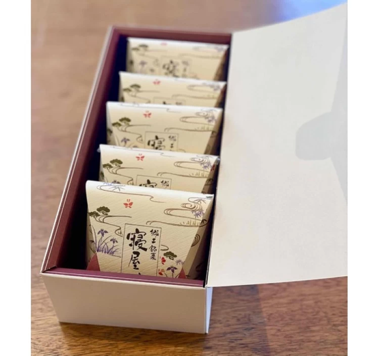 郷土銘菓　寝屋川