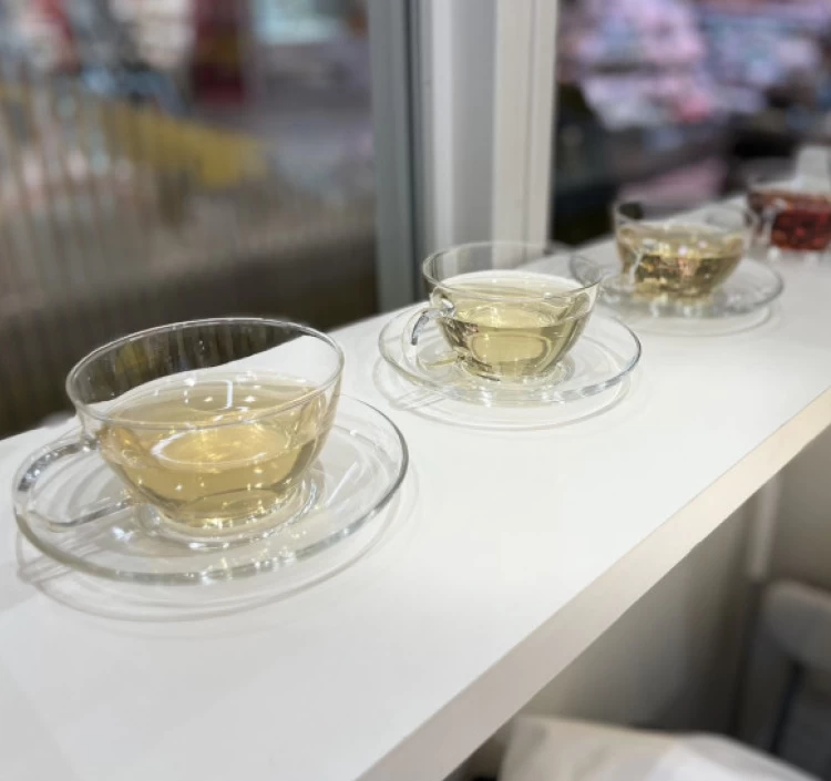 ゴツコラ ハーブティー