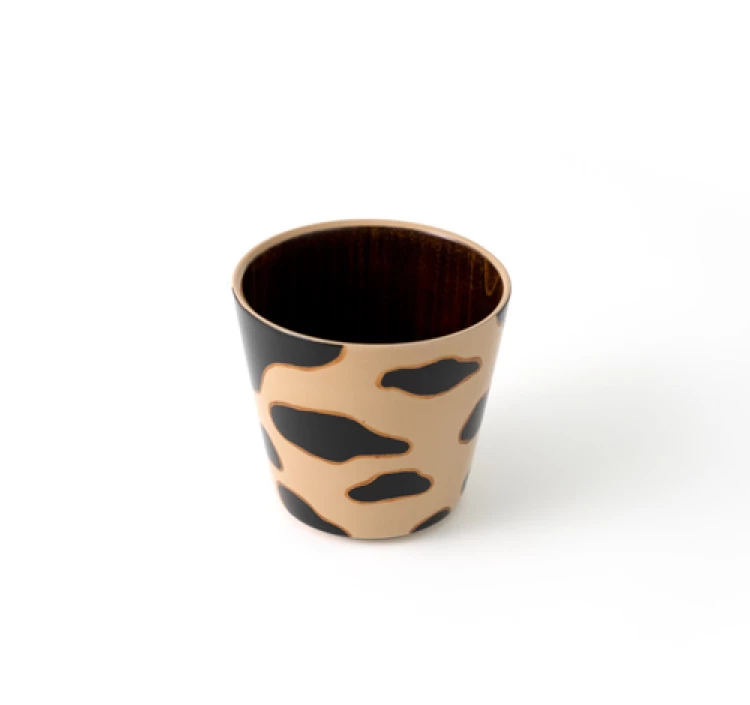 木製・漆塗 存清、牛柄