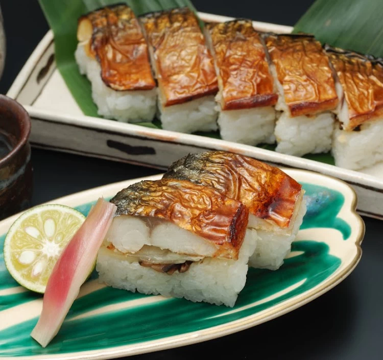焼き鯖寿司 