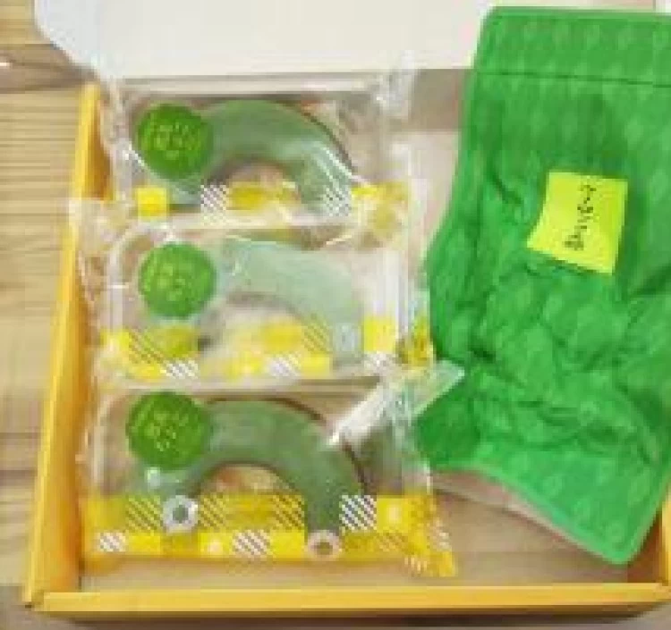 烏龍茶TBと煎茶ちょこバウムクーヘン