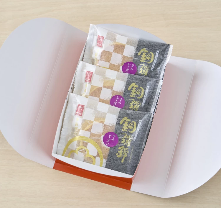 【送料別】銅鑼鉾ラムレーズン 3個入［専用箱入り］