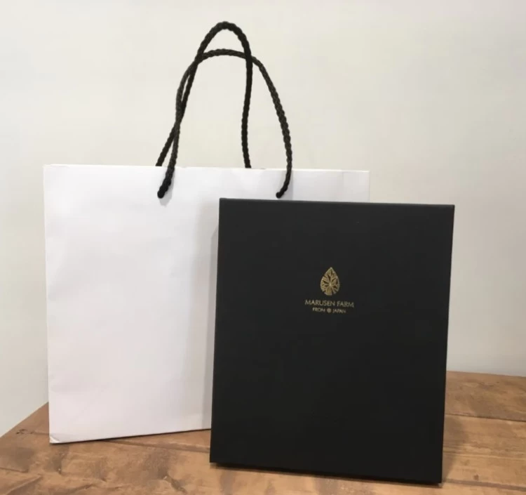 スカーレット・ティアーズシリーズミニボトルセット　ギフト箱入り 各200ml(数量限定品)