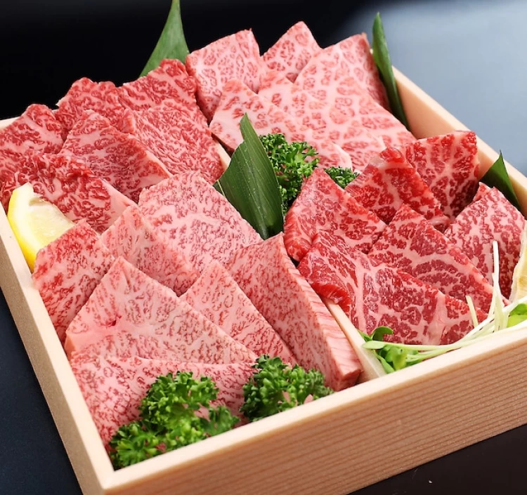 黒毛和牛 特選焼肉セット4種盛り