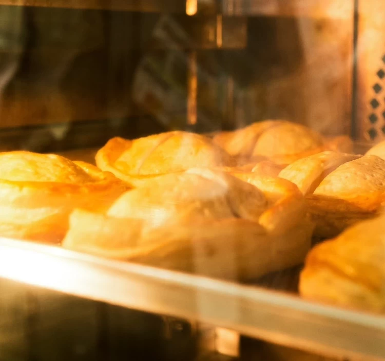 【Apple Pockets】定番(ふじ紅玉)&希少種2個セット