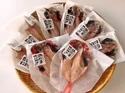 送料込み・ギフトセット 伝承干物セット ３種８枚　【華】