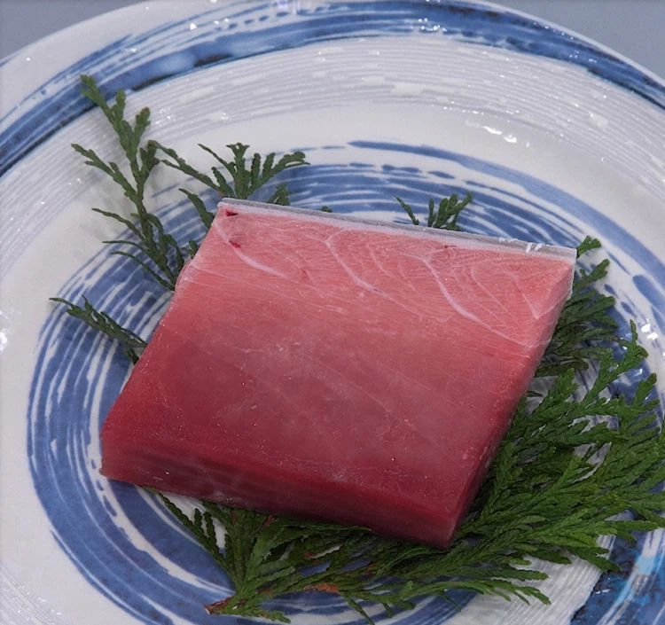 南まぐろ 中トロ 上 100g