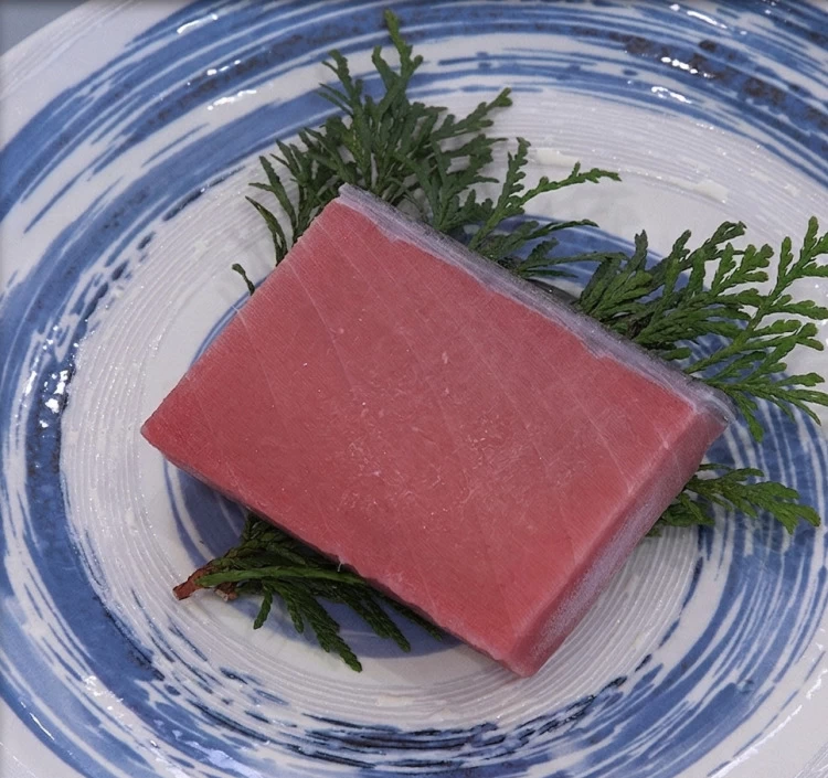 メバチマグロ 中トロ 100g