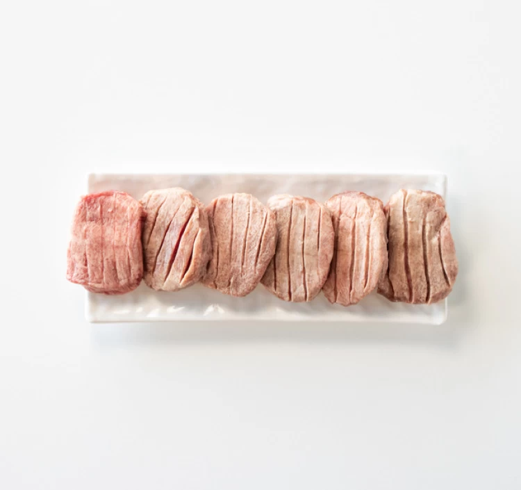 極上牛タン 300g（50g × 6枚）