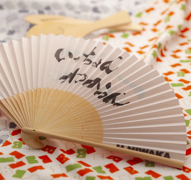 はかた扇子（H.niwaka）白竹