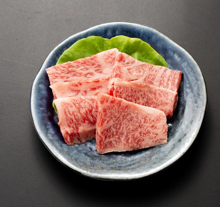 脂の甘みが広がる氷見和牛カルビ