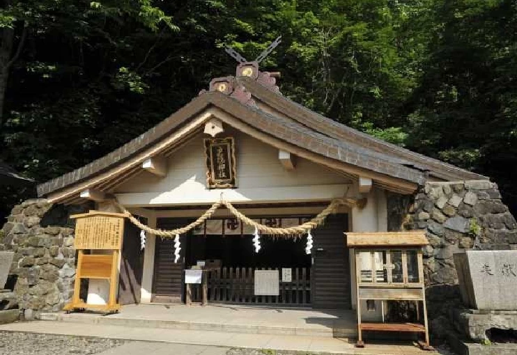 2024年・おでかけ】開運UPに期待！ 辰年にまつわる神社仏閣20選