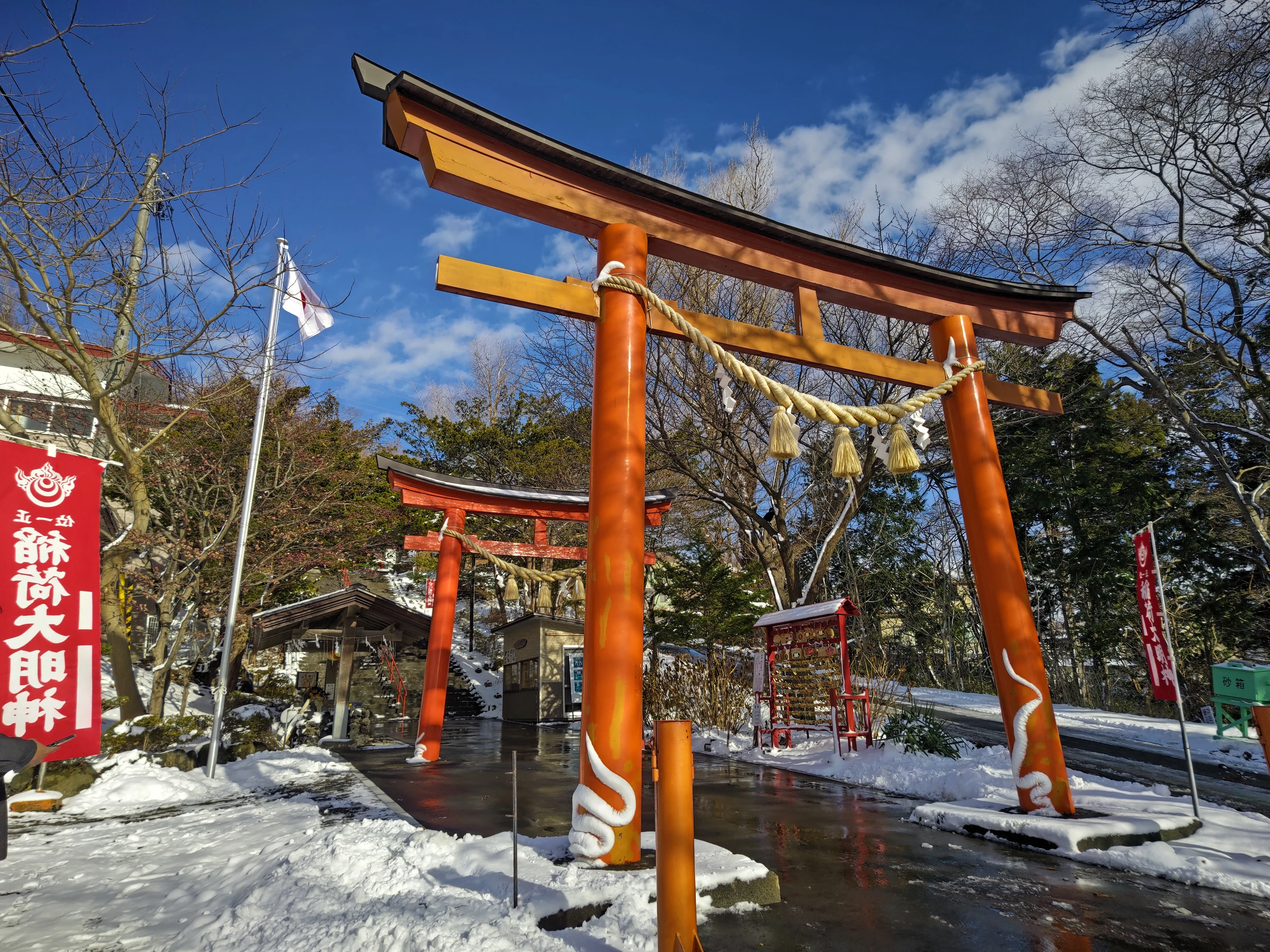 2025年・おでかけ】開運UPに期待！巳年（へび年）にまつわる神社仏閣9選